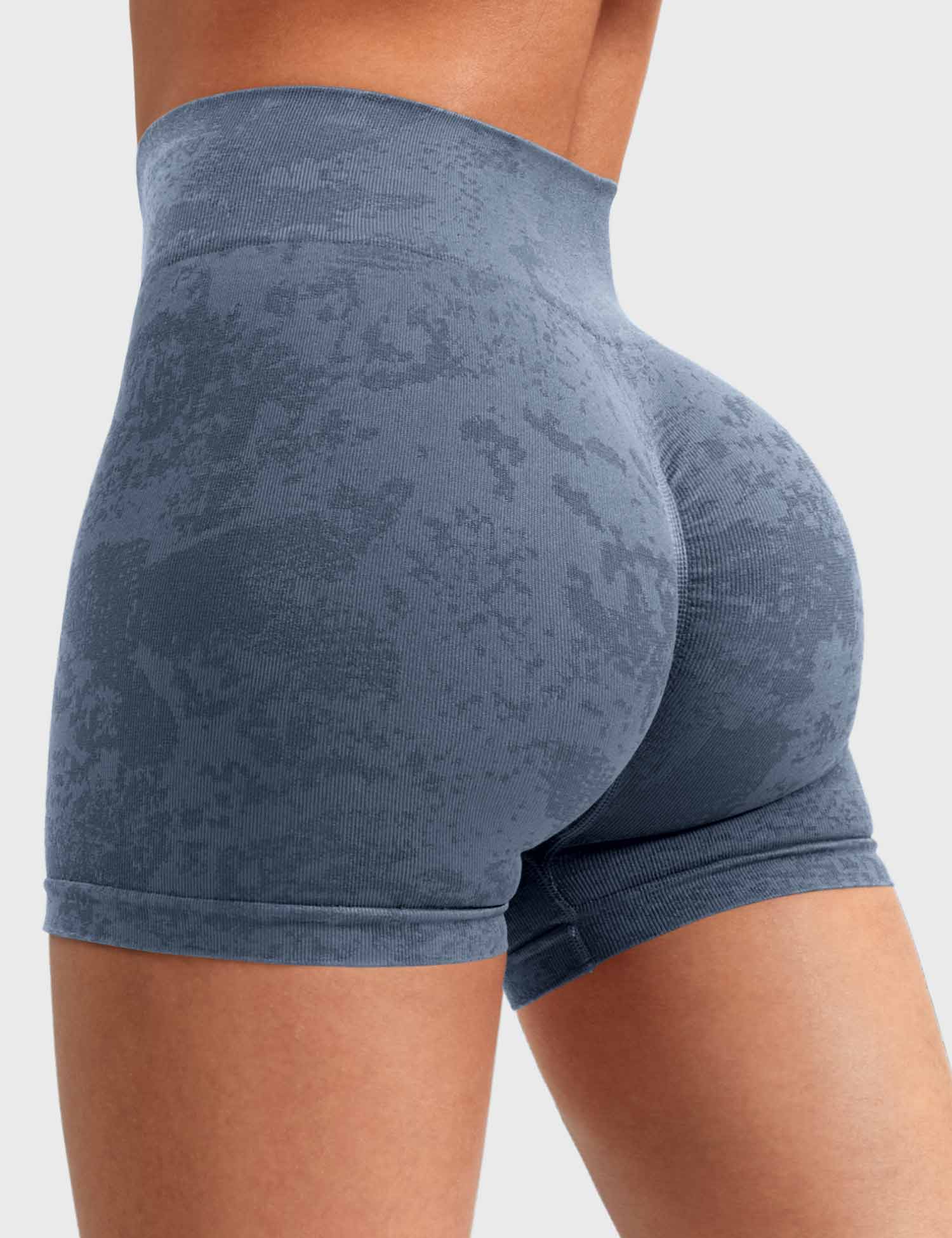 YGLEO Snowy Seamless Shorts