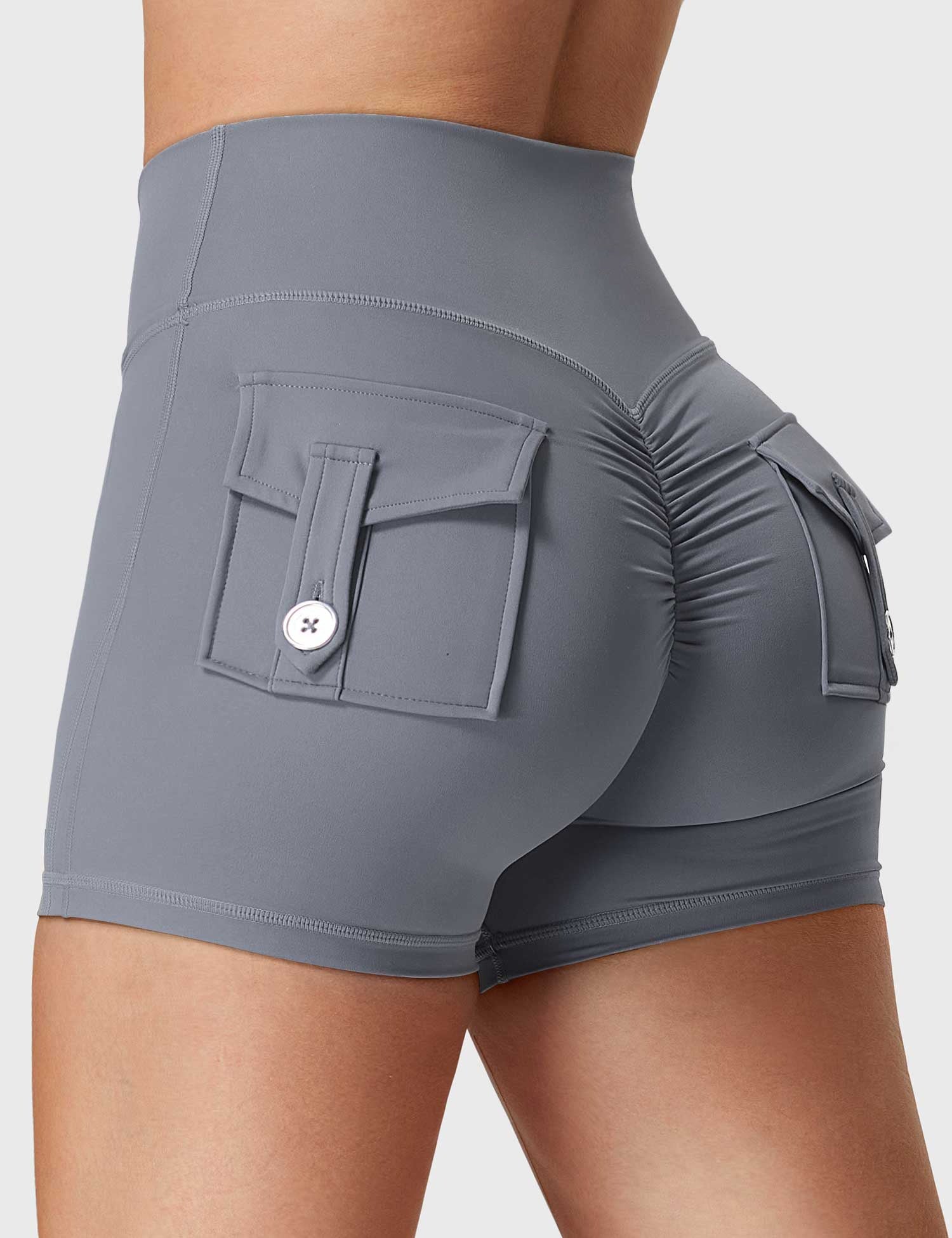 YGLEO V-waistband Charm Shorts