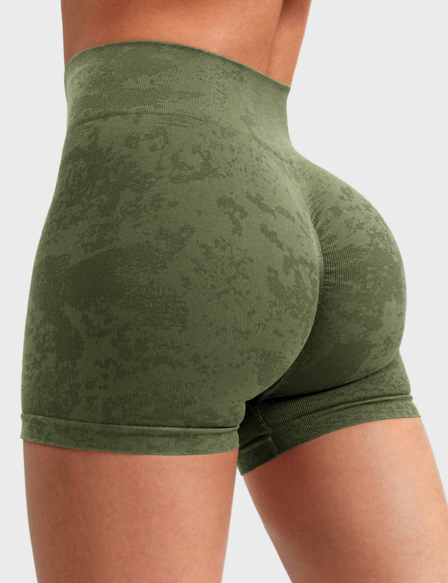 YGLEO Snowy Seamless Shorts