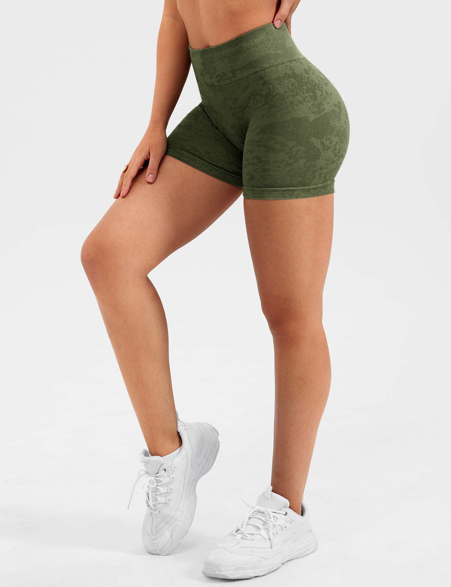 YGLEO Snowy Seamless Shorts