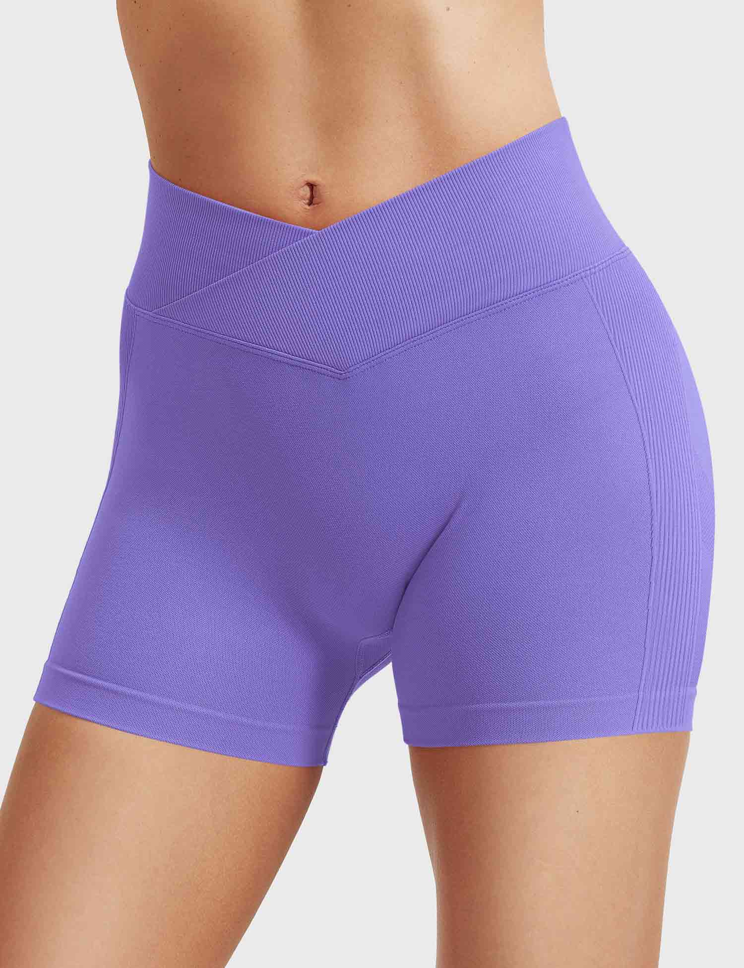 YGLEO Wendy V-waistband Shorts