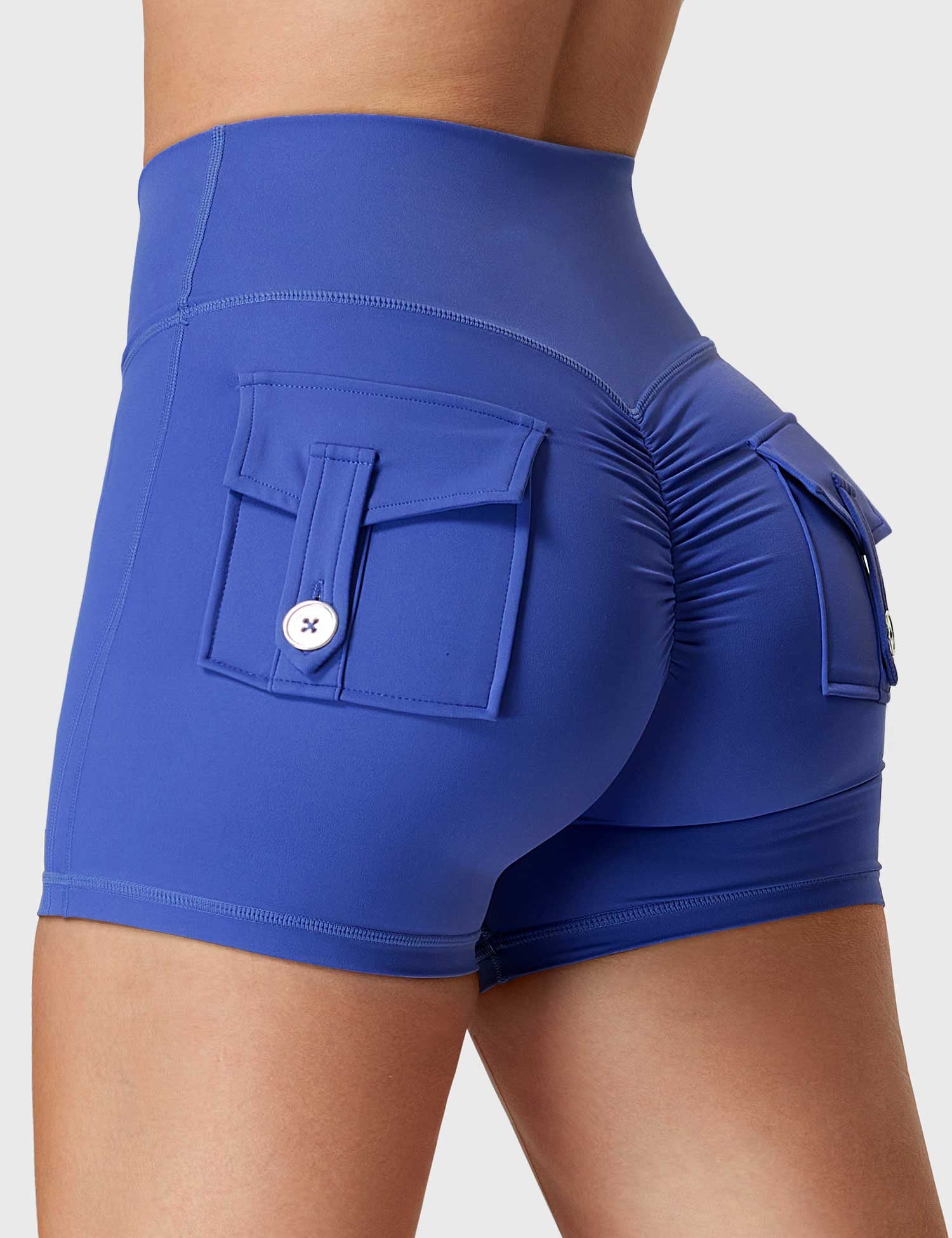 YGLEO V-waistband Charm Shorts