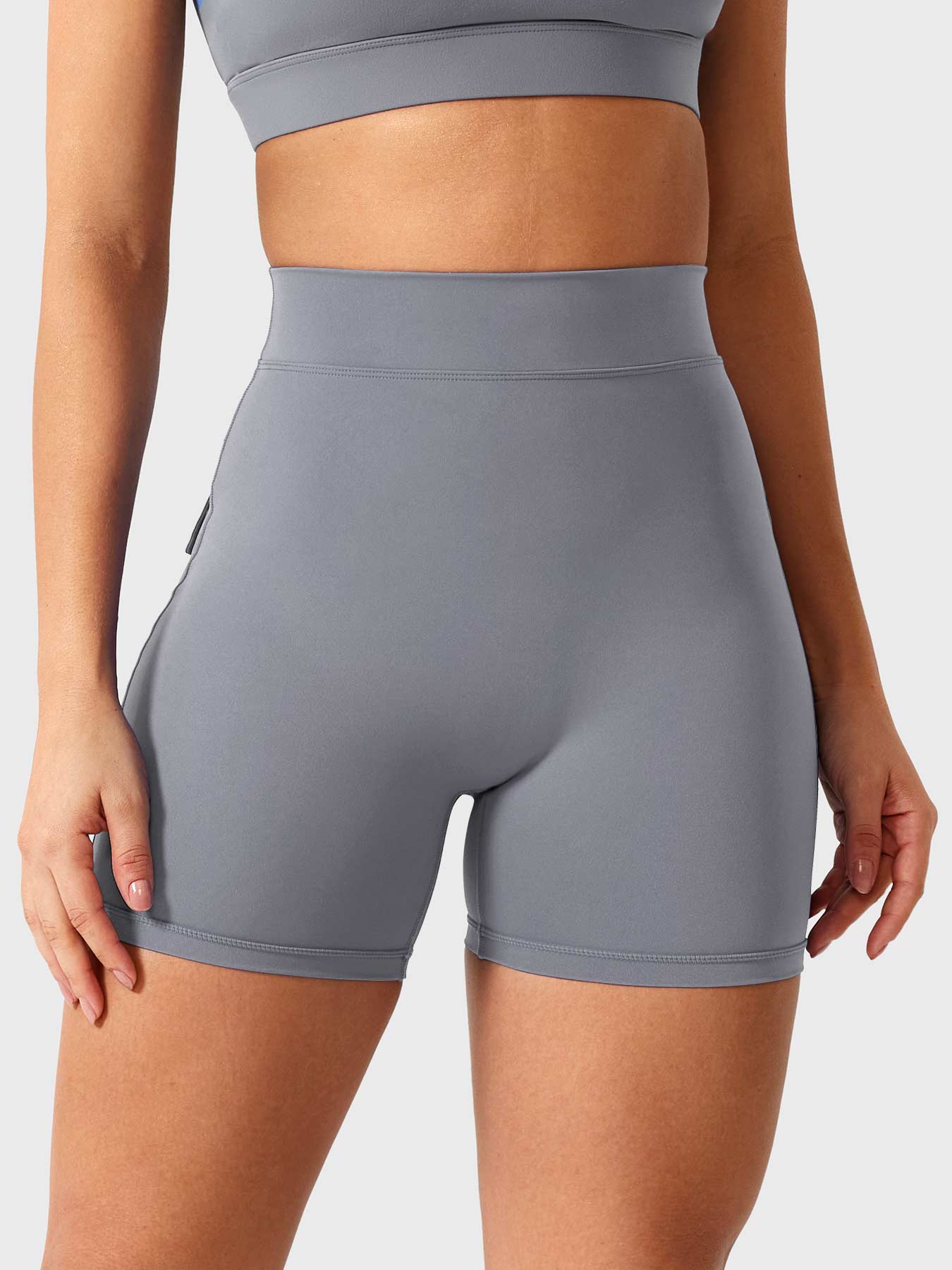 YGLEO V-Back Charm Shorts