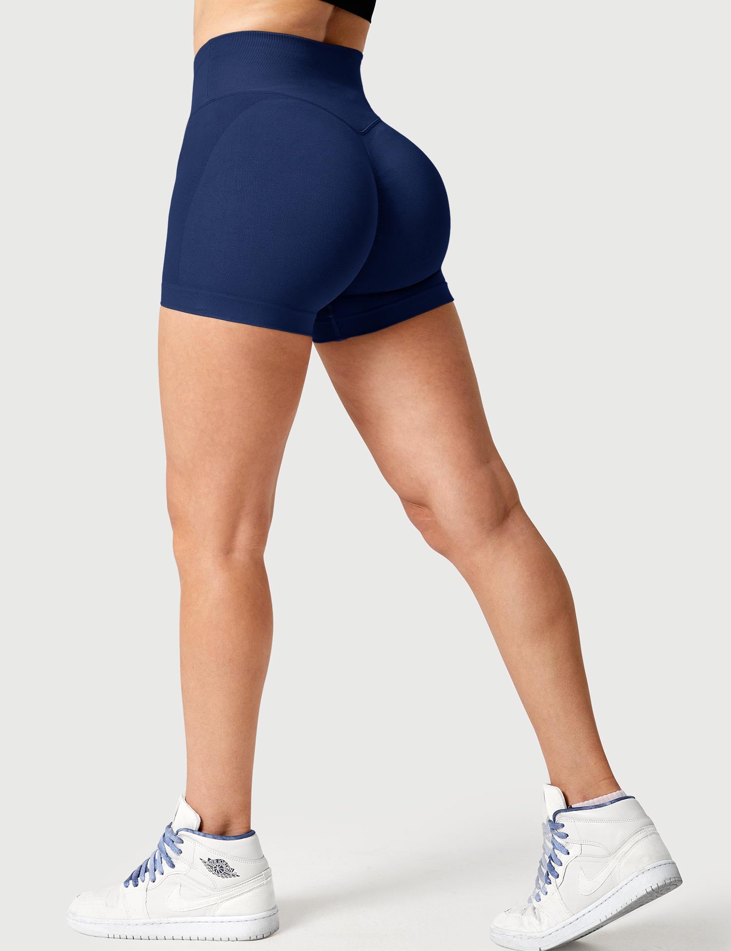 YGLEO 3.6”Amplify V-Waistband Shorts