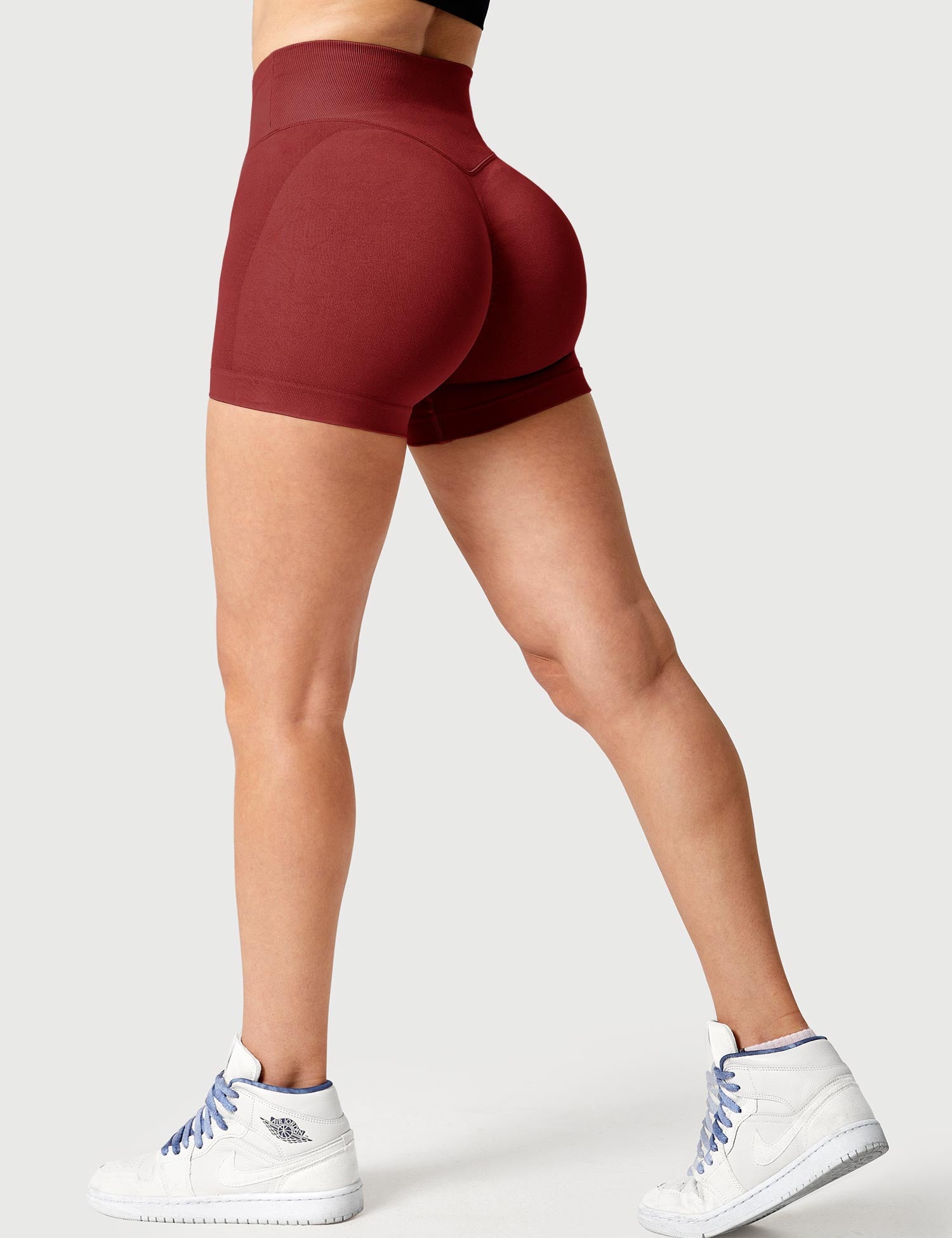 YGLEO 3.6”Amplify V-Waistband Shorts