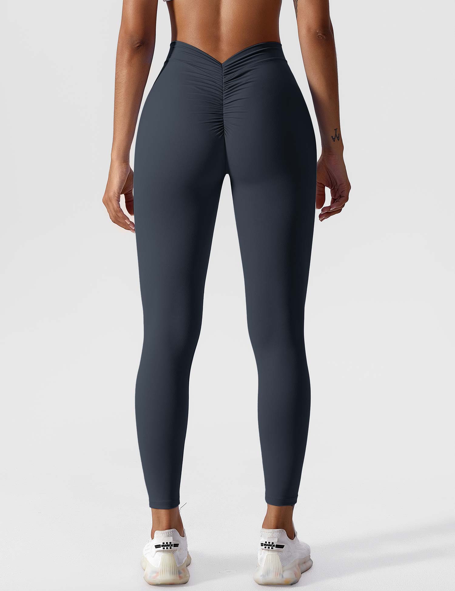 YGLEO V-back Ruched Leggings