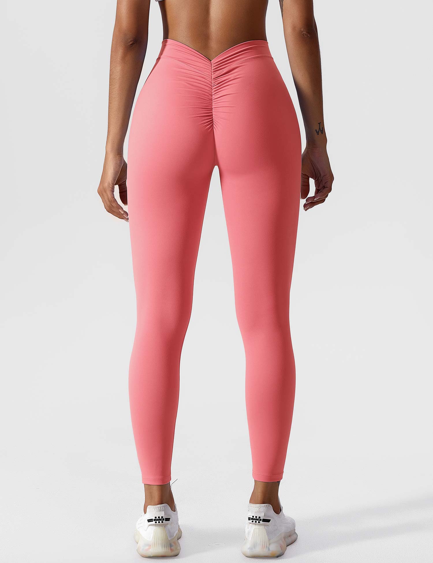YGLEO V-back Ruched Leggings