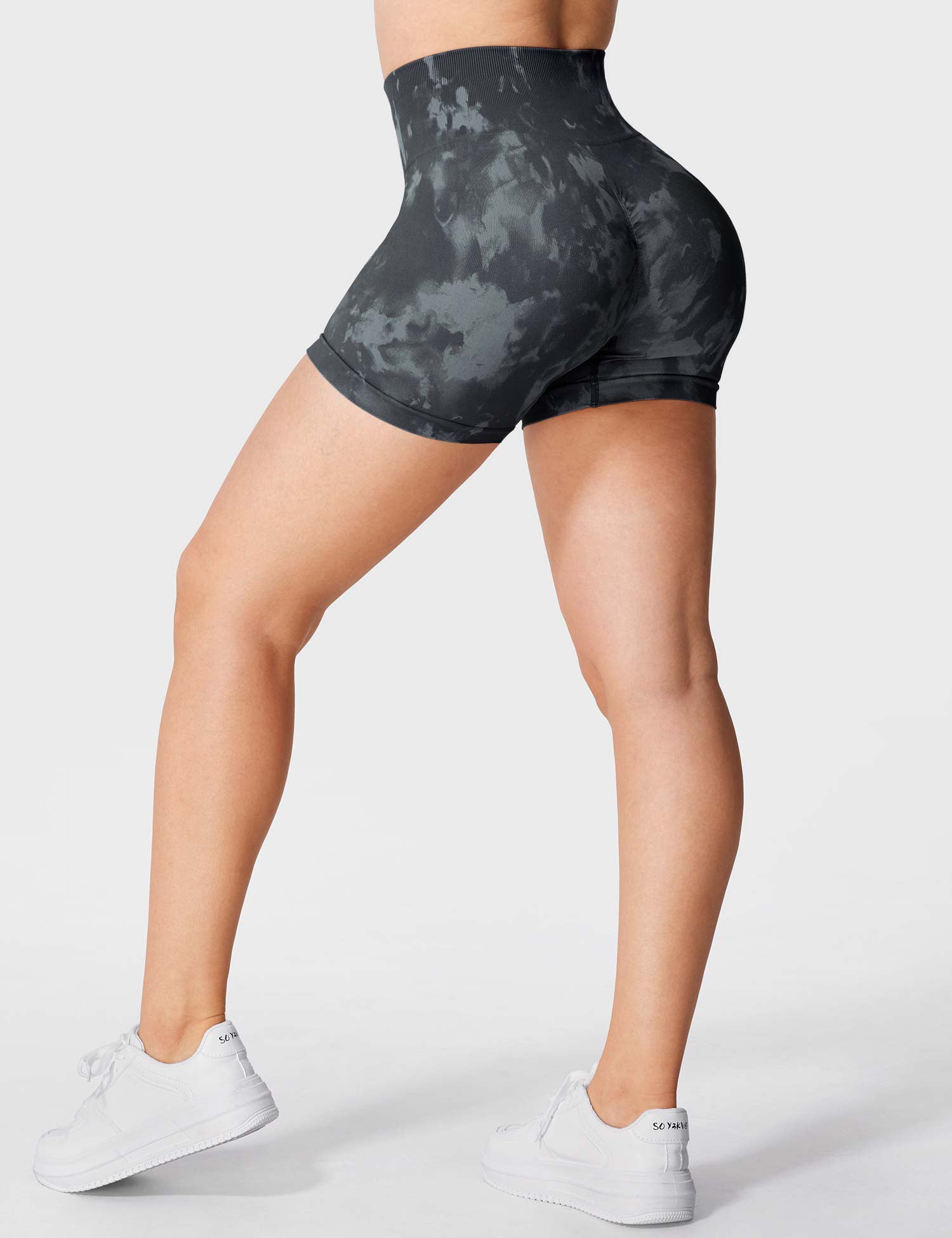 YGLEO Seamless Print Jada Shorts
