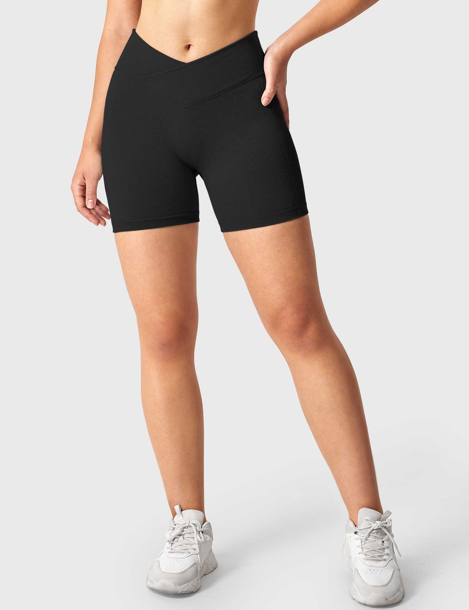 YGLEO V-Waistband Professional Shorts