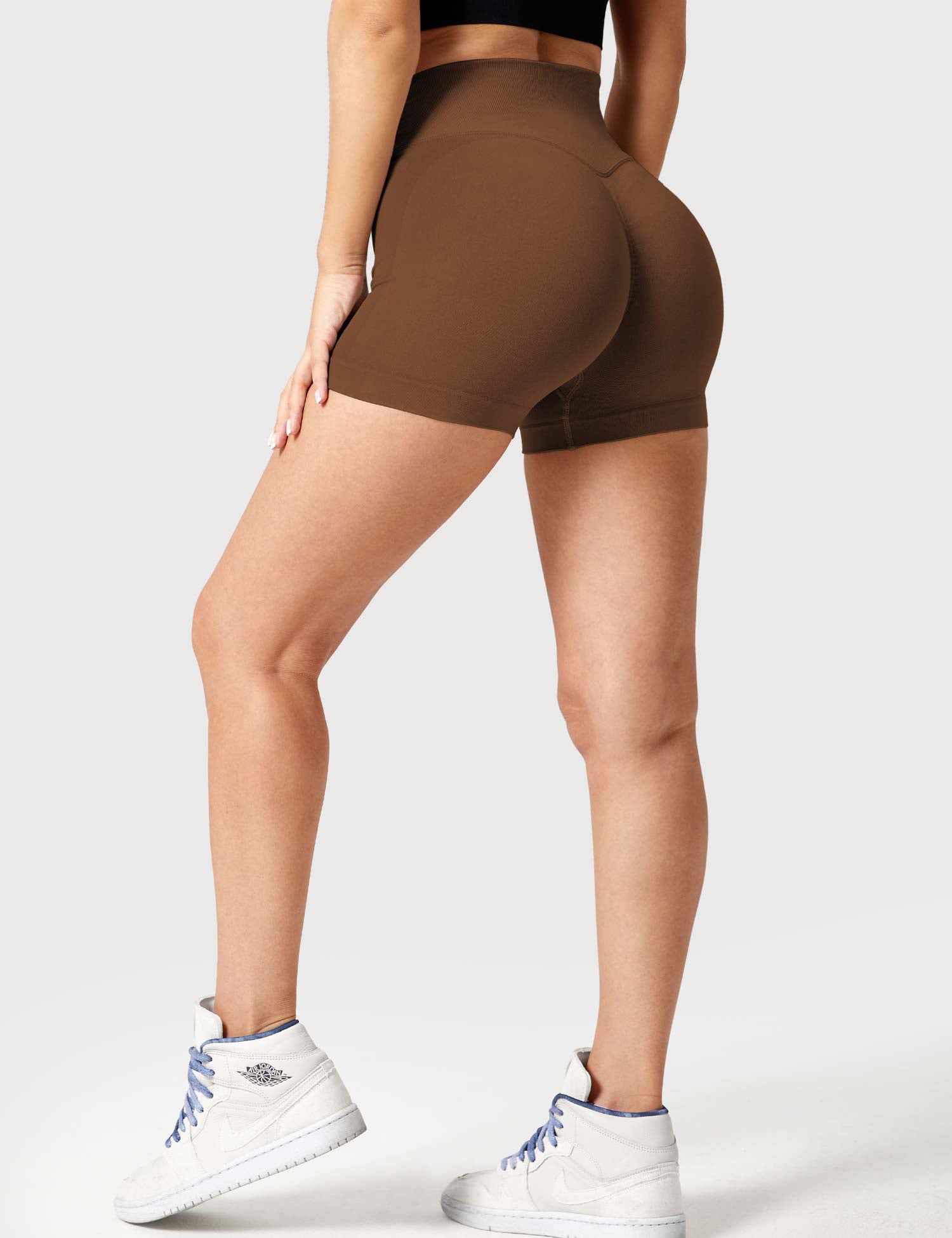 YGLEO 3.6”Amplify V-Waistband Shorts