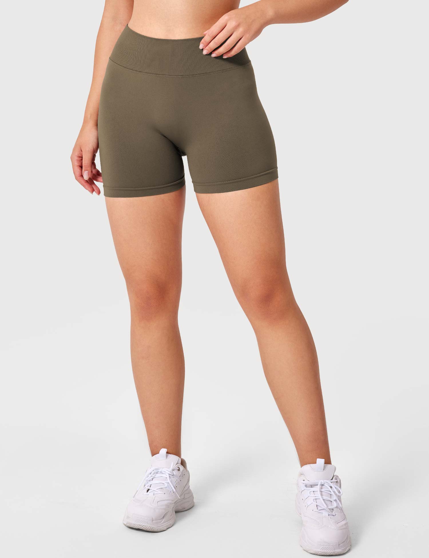 YGLEO V Cross Liz Seamless Shorts 3.6"