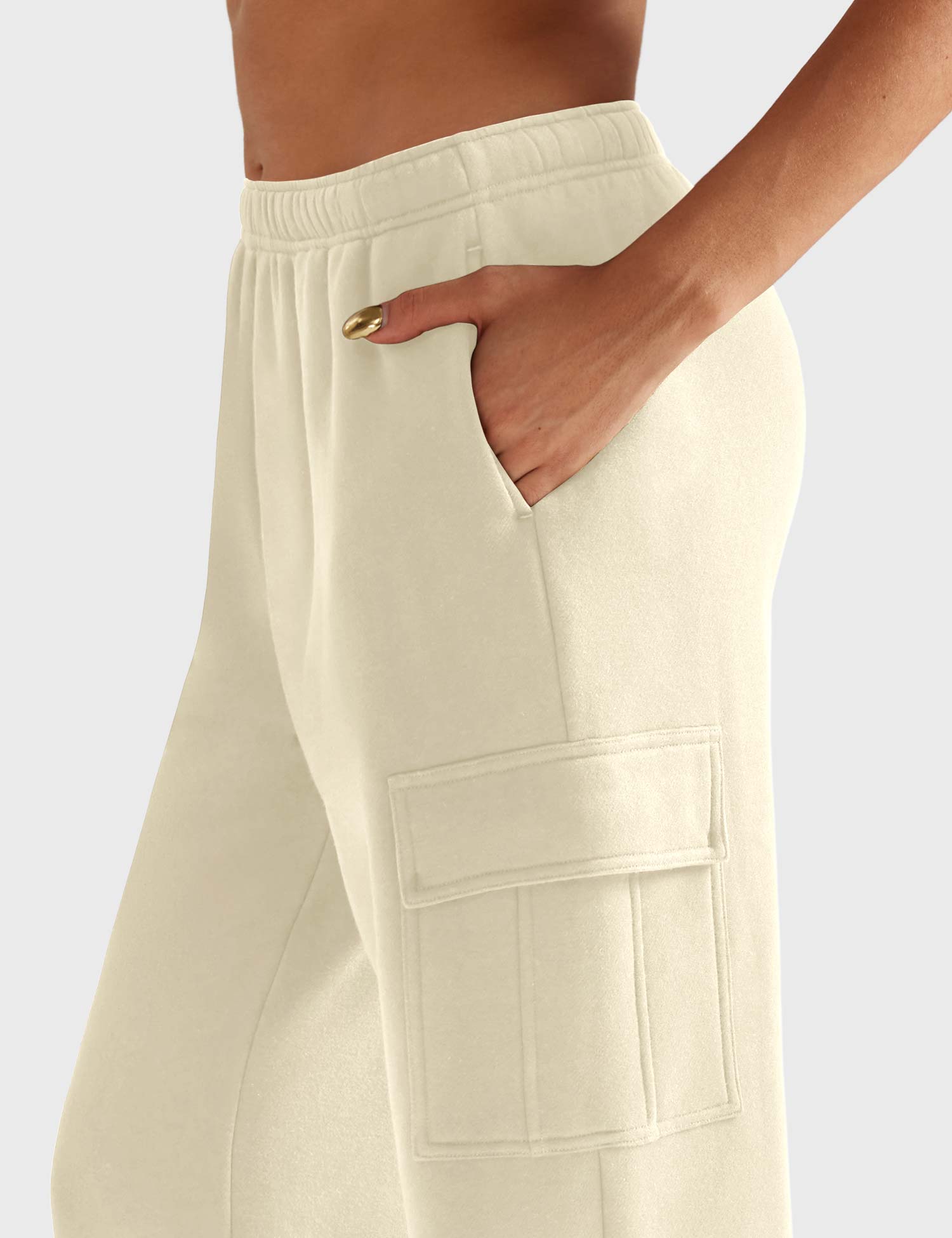 YGLEO Nairi Cargo Sweatpants