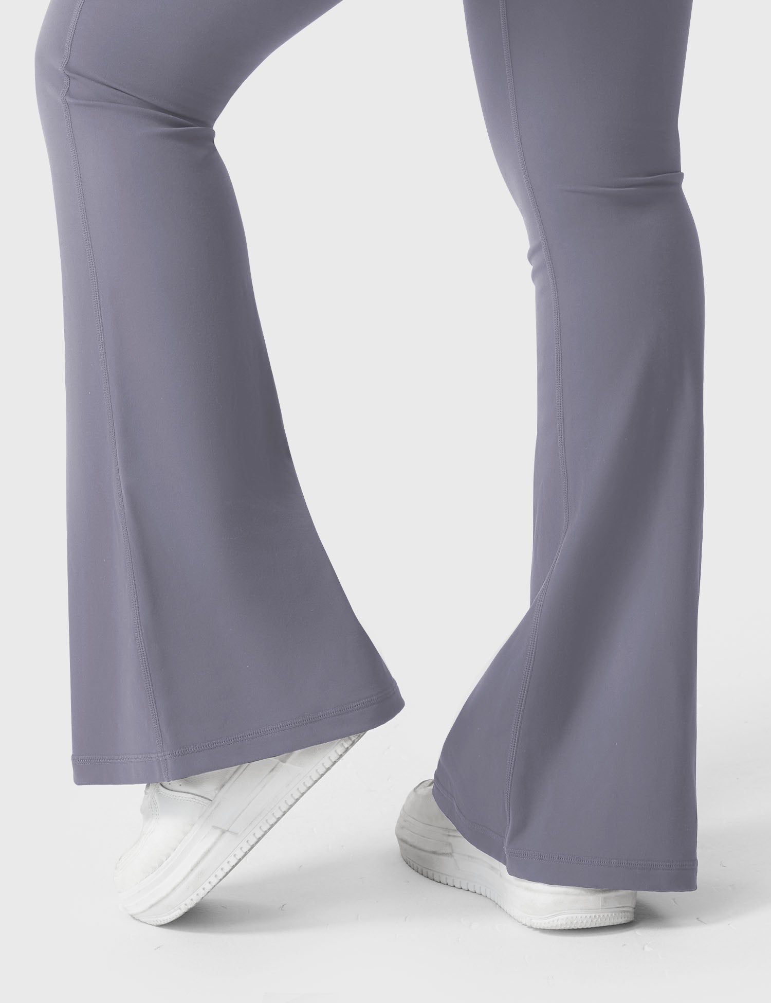 YGLEO Brittany Flared Leggings with Pockets