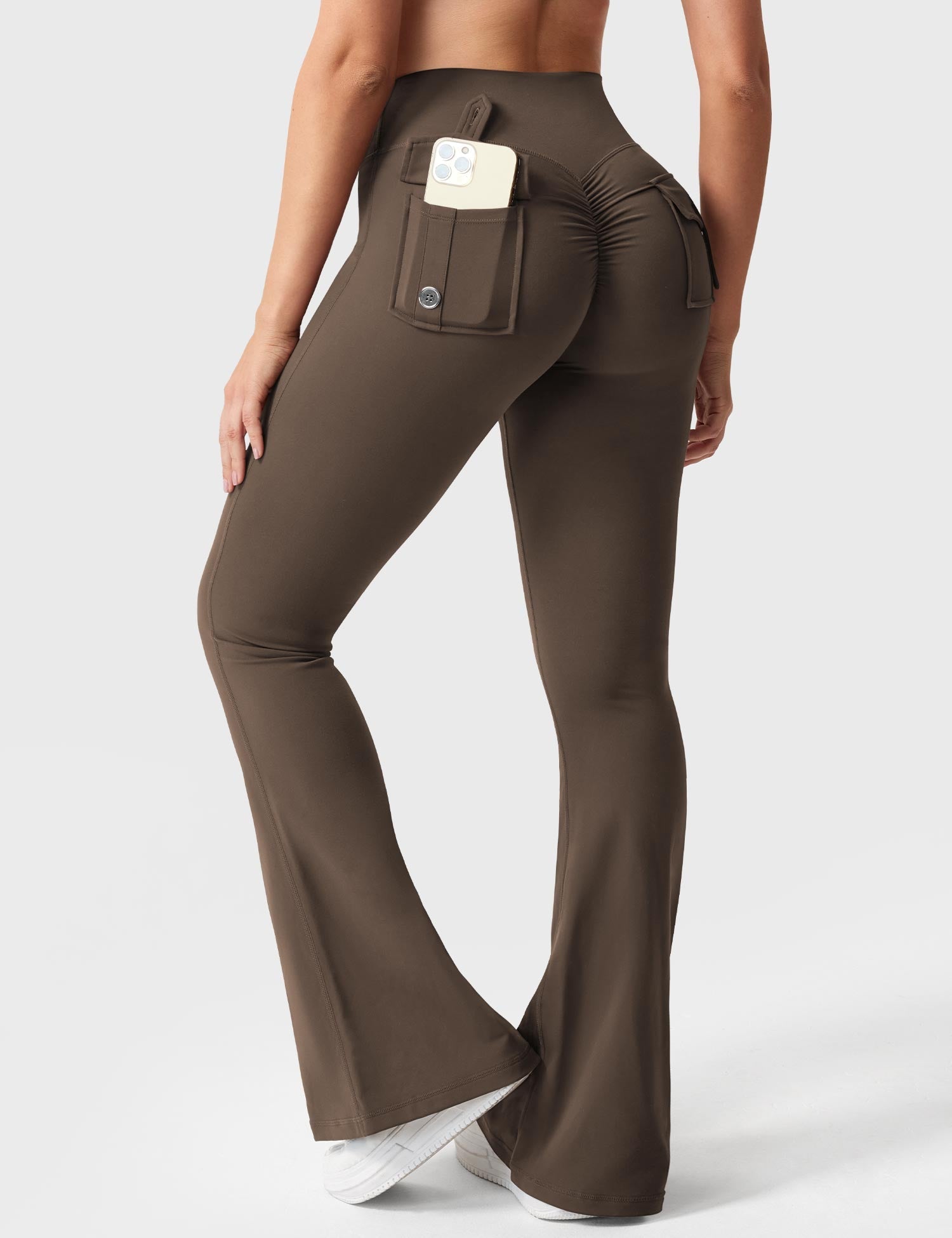 YGLEO Brittany Flared Leggings with Pockets