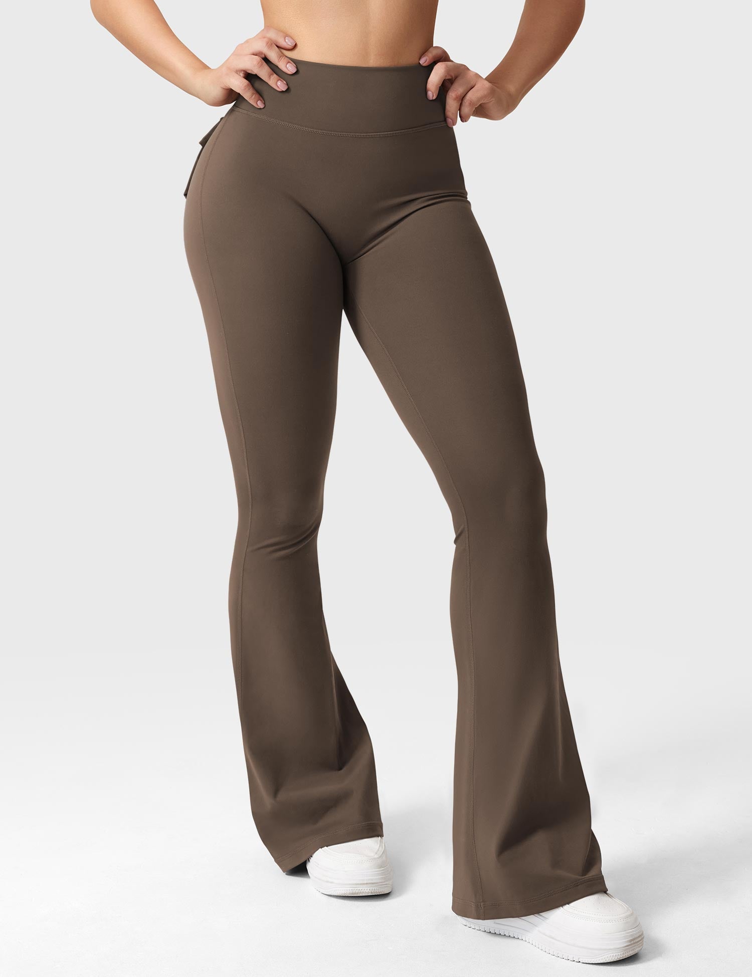 YGLEO Brittany Flared Leggings with Pockets