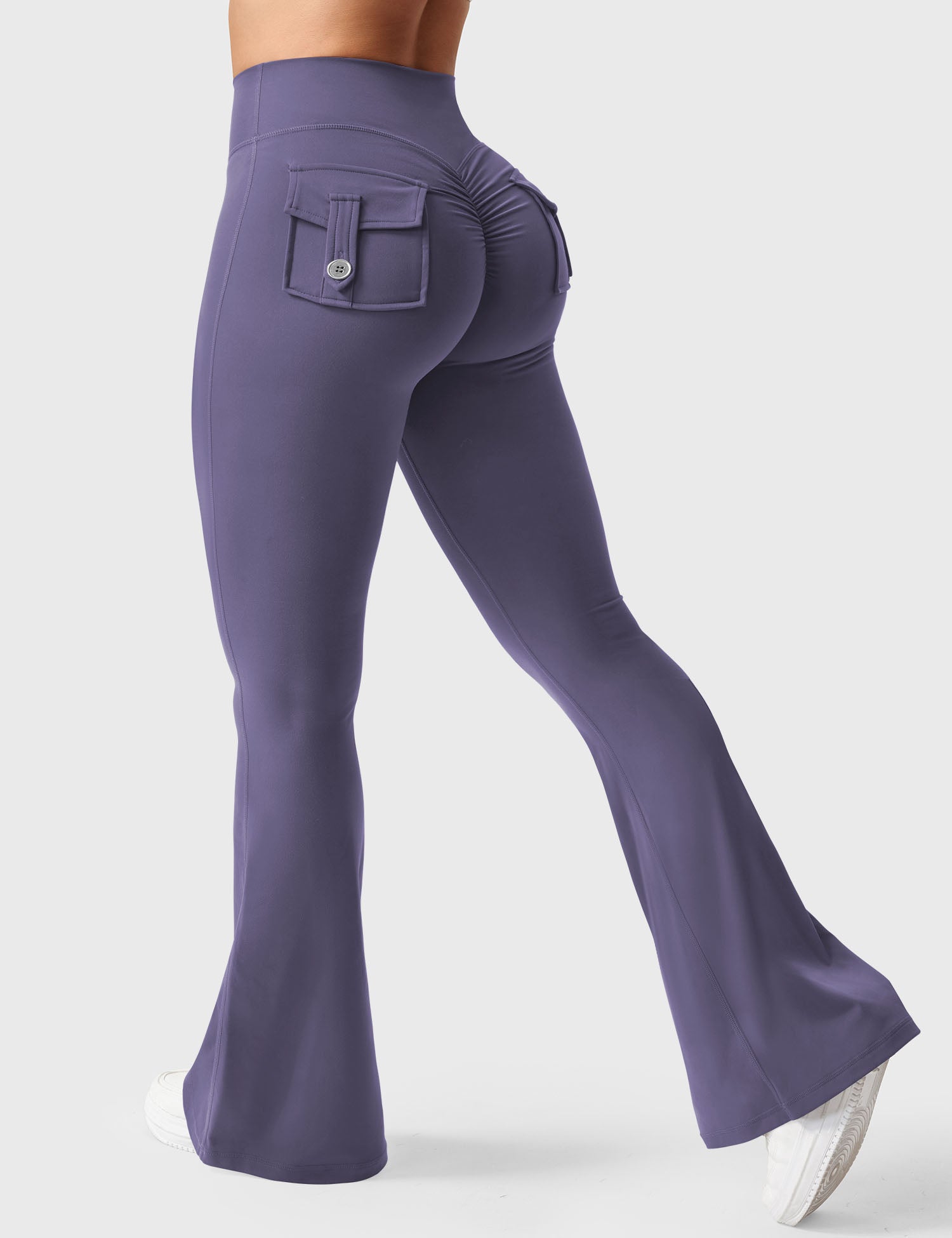 YGLEO Brittany Flared Leggings with Pockets