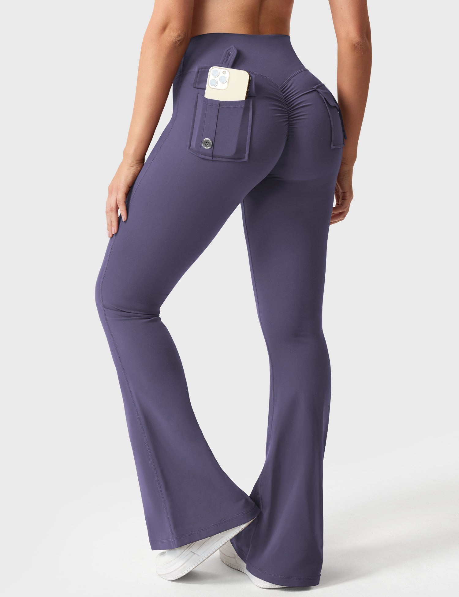 YGLEO Brittany Flared Leggings with Pockets