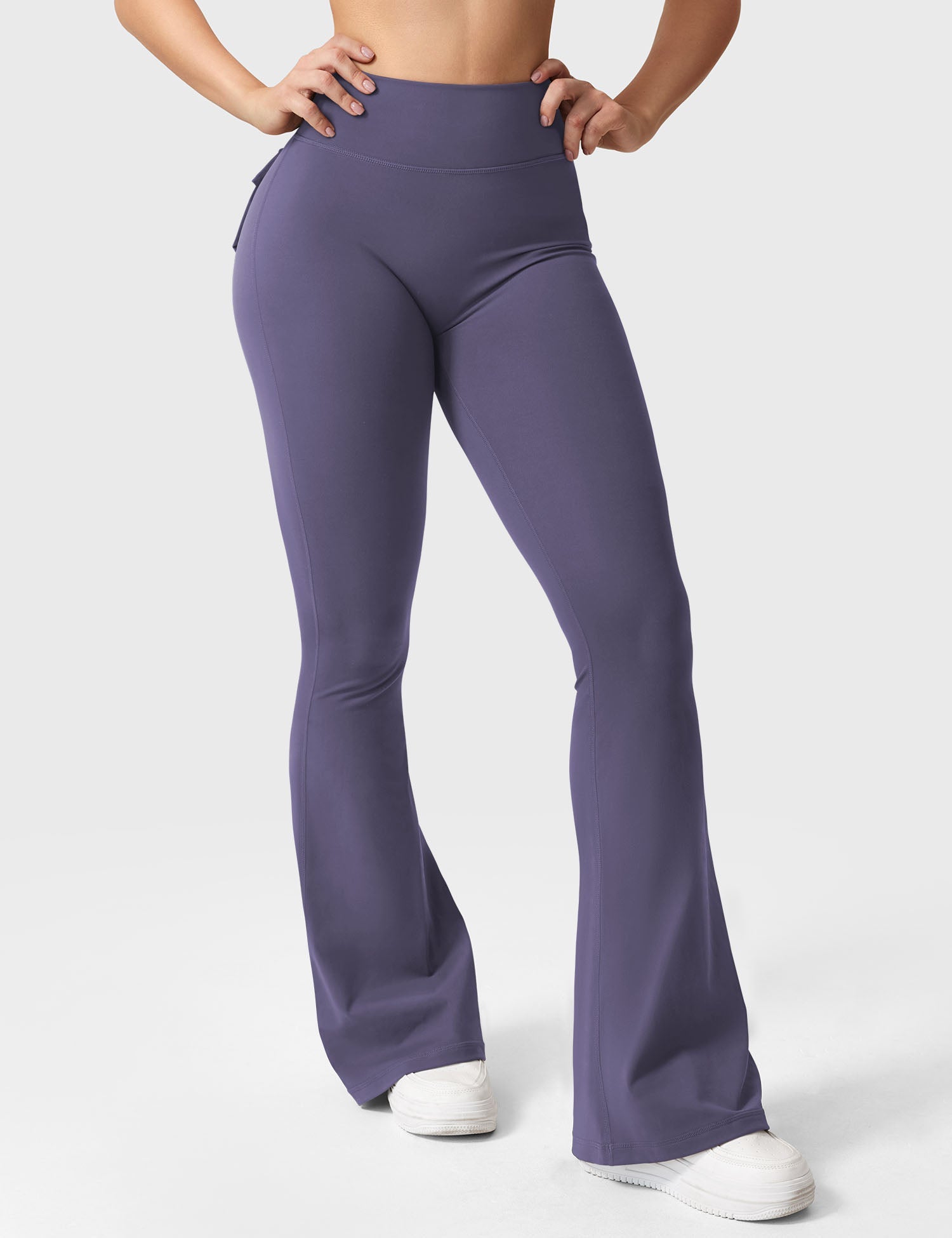 YGLEO Brittany Flared Leggings with Pockets