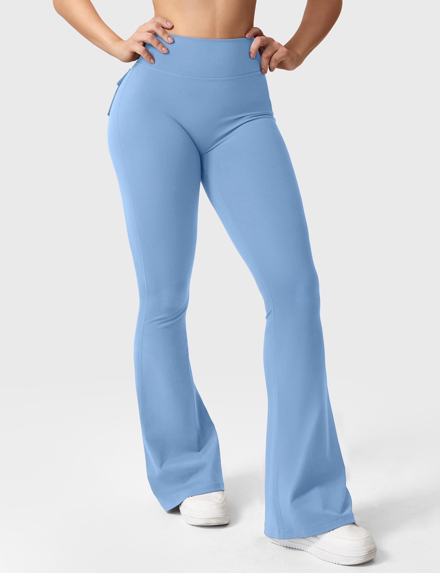 YGLEO Brittany Flared Leggings with Pockets