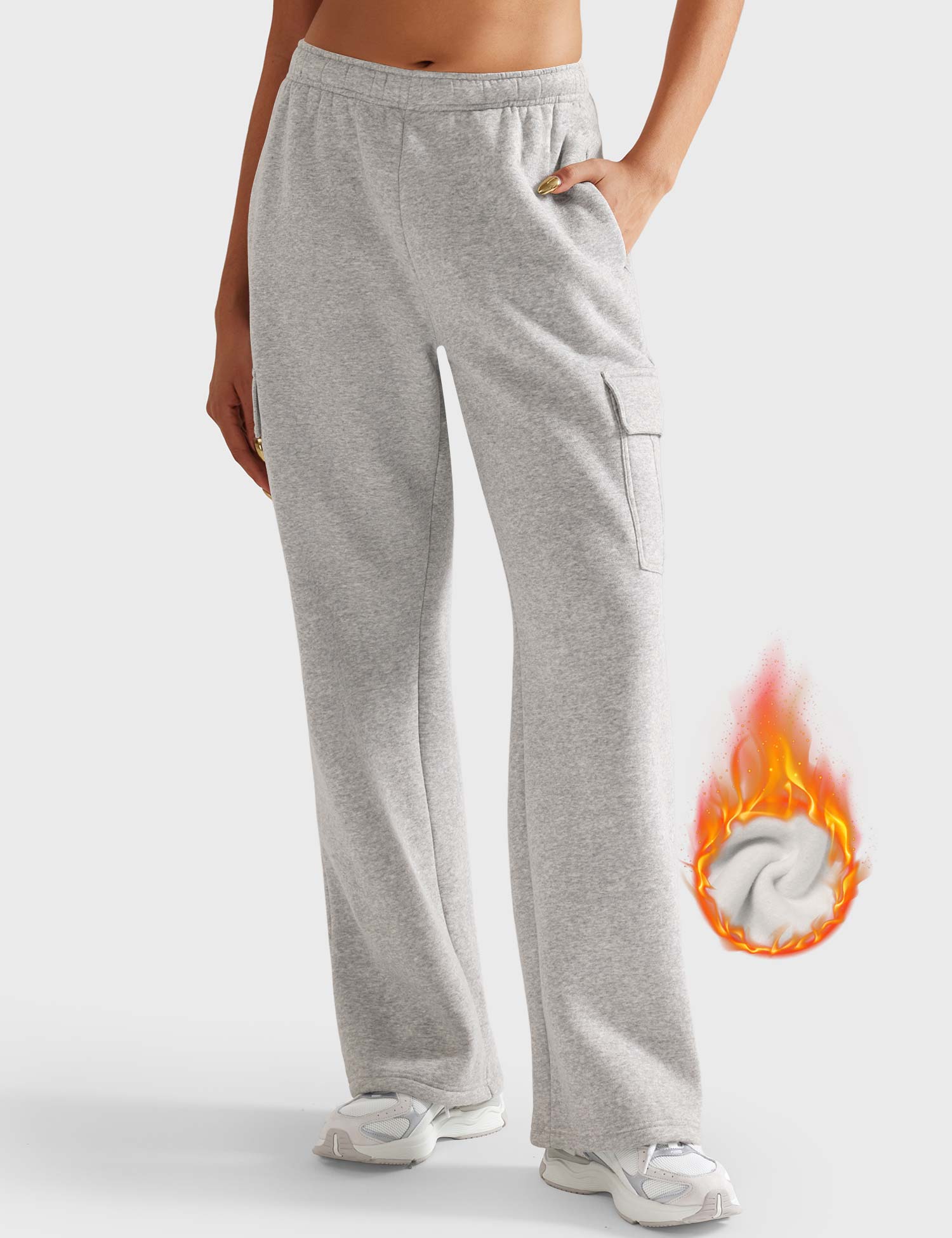 YGLEO Nairi Cargo Sweatpants