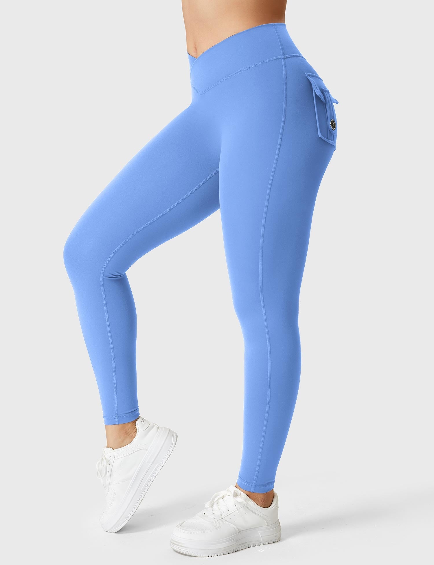 YGLEO V-waistband Charm Leggings