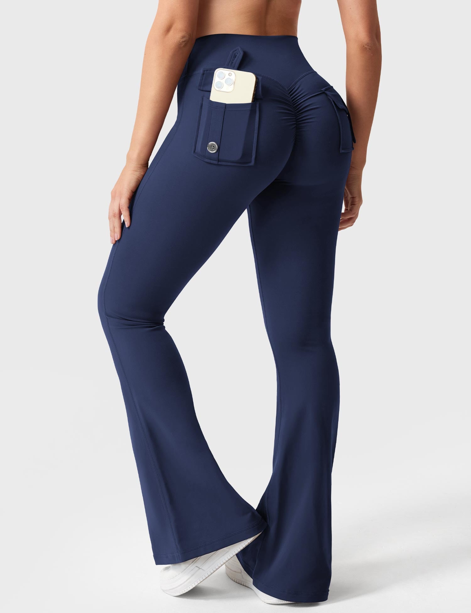 YGLEO Brittany Flared Leggings with Pockets