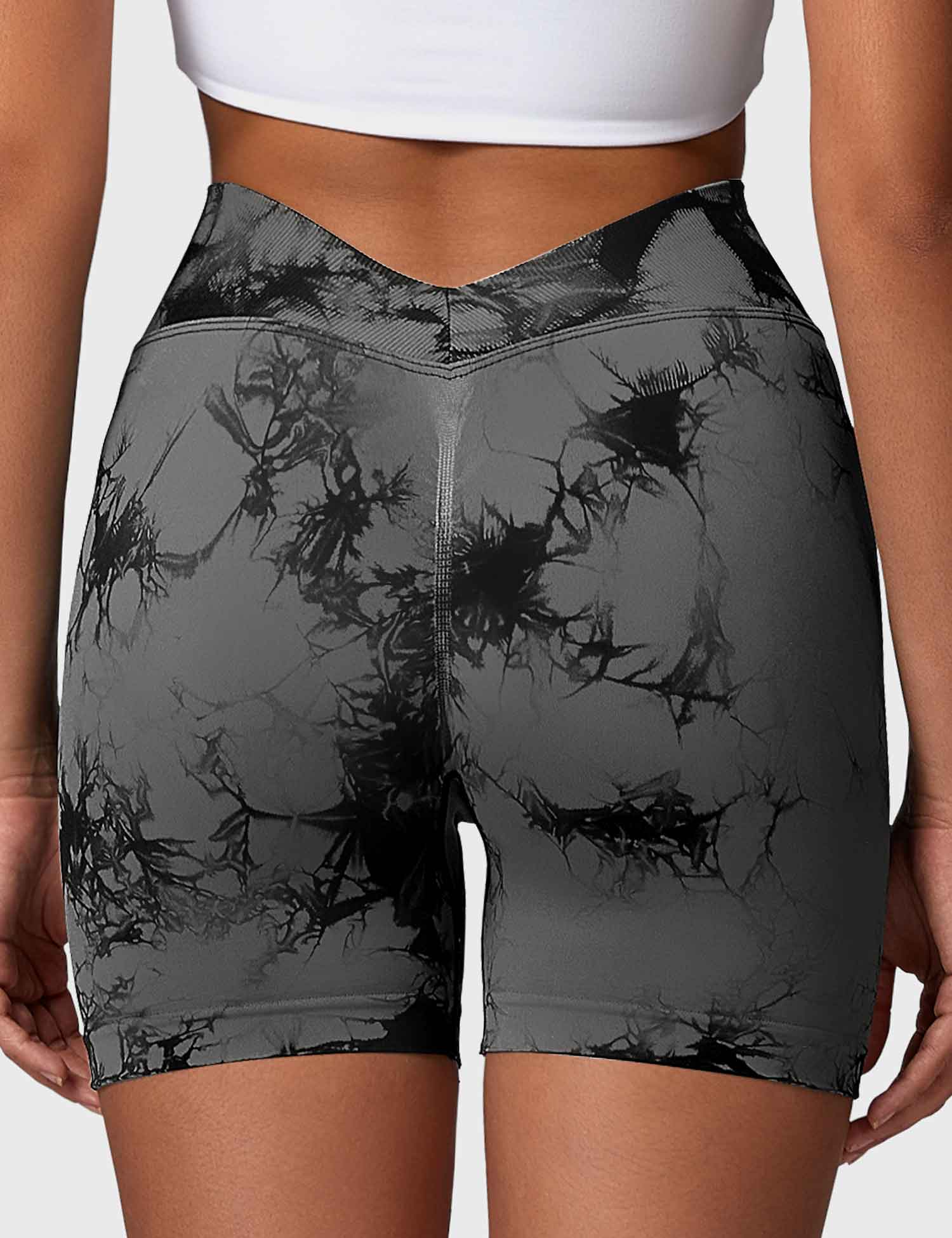 YGLEO Liz Tie Dye V-back Shorts
