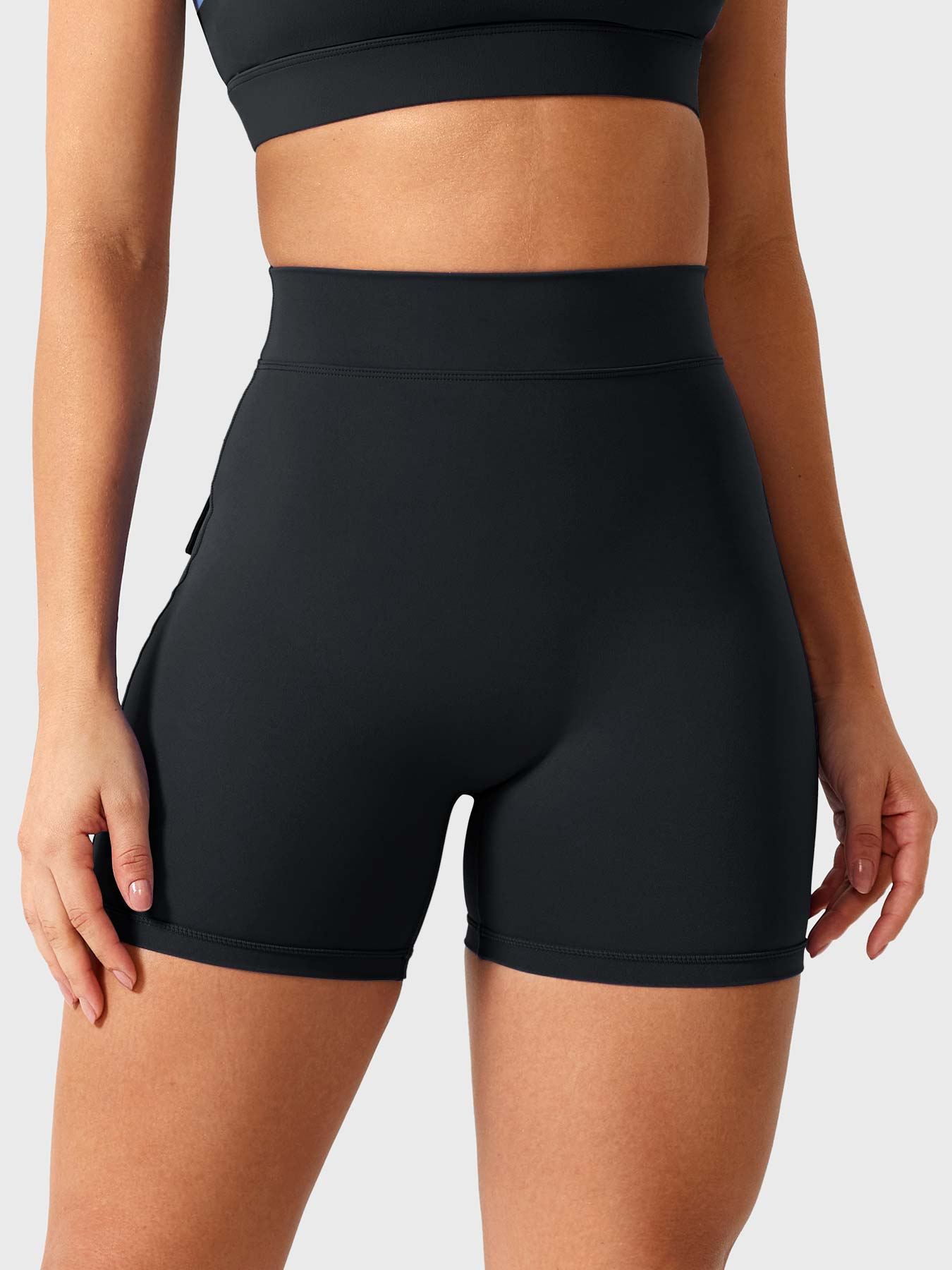 YGLEO V-Back Charm Shorts